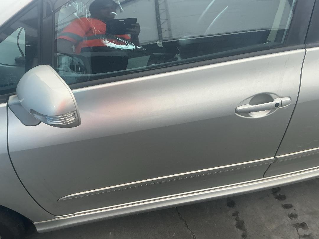 Photo '7' of Toyota Blade