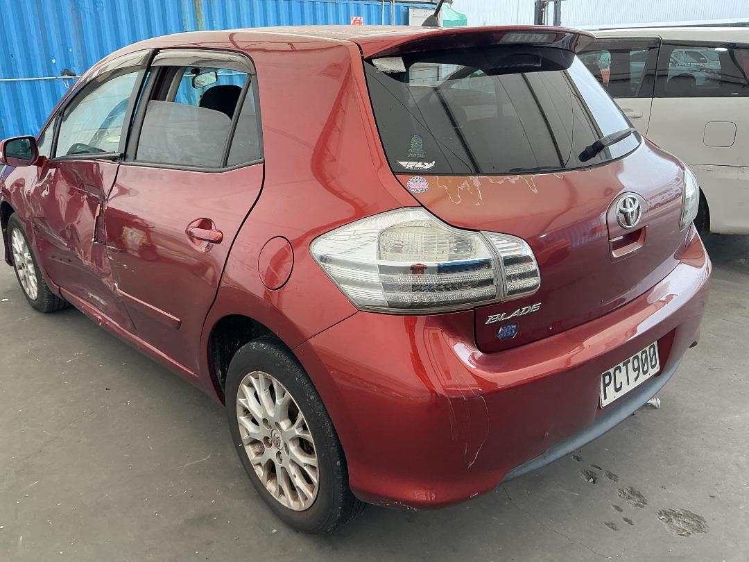 Photo '4' of Toyota Blade