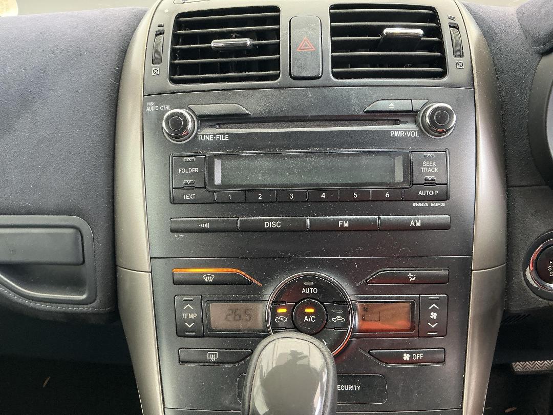 Photo '10' of Toyota Blade