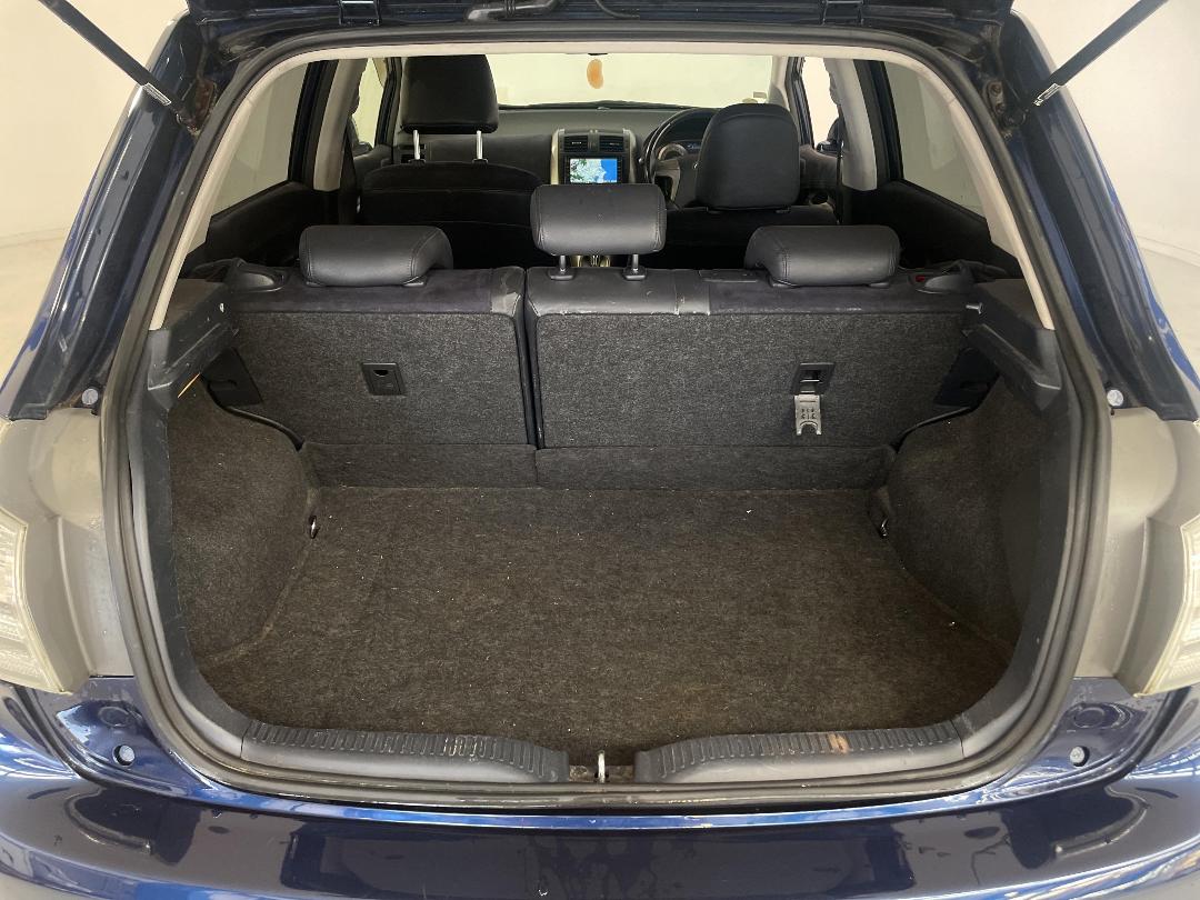 Photo '14' of Toyota Blade