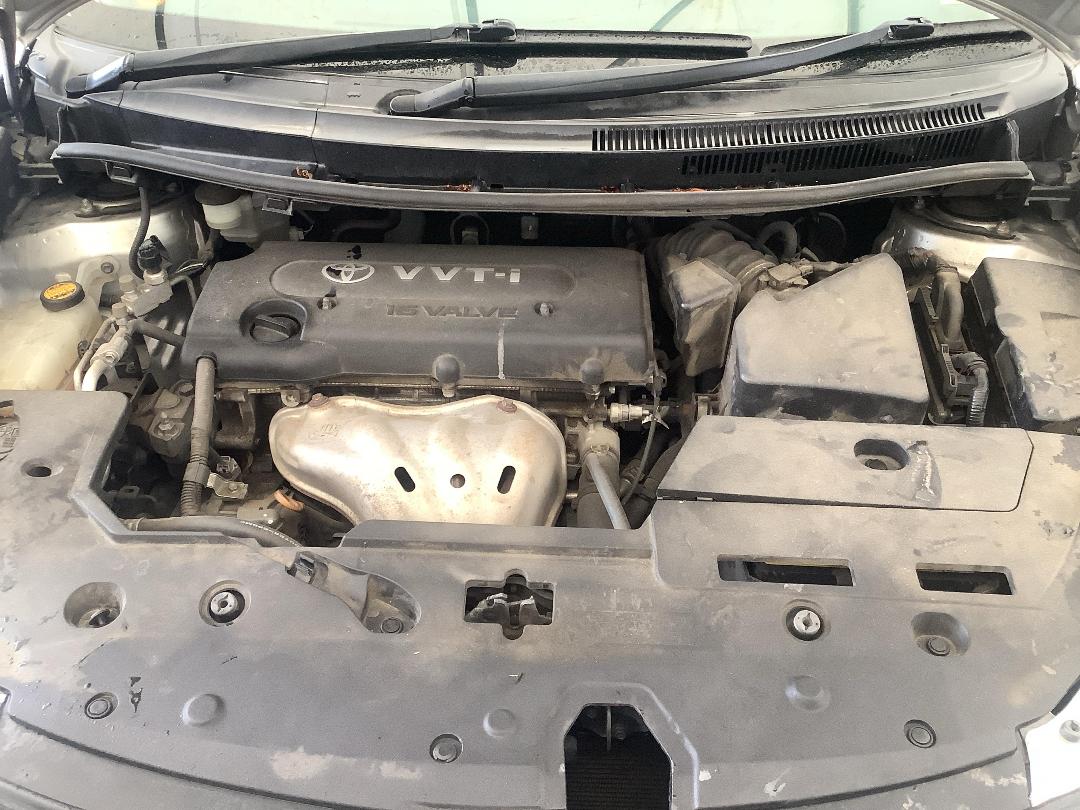 Photo '18' of Toyota Blade Photo '18' of Toyota Blade