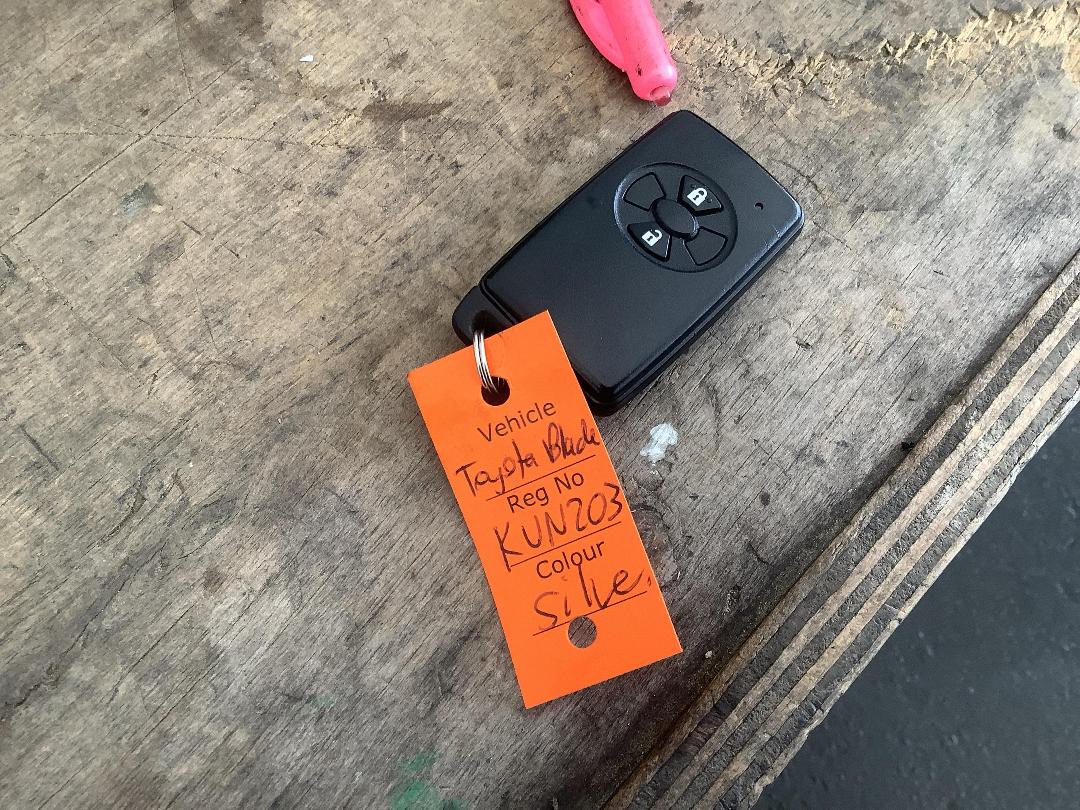 Photo '21' of Toyota Blade Photo '21' of Toyota Blade