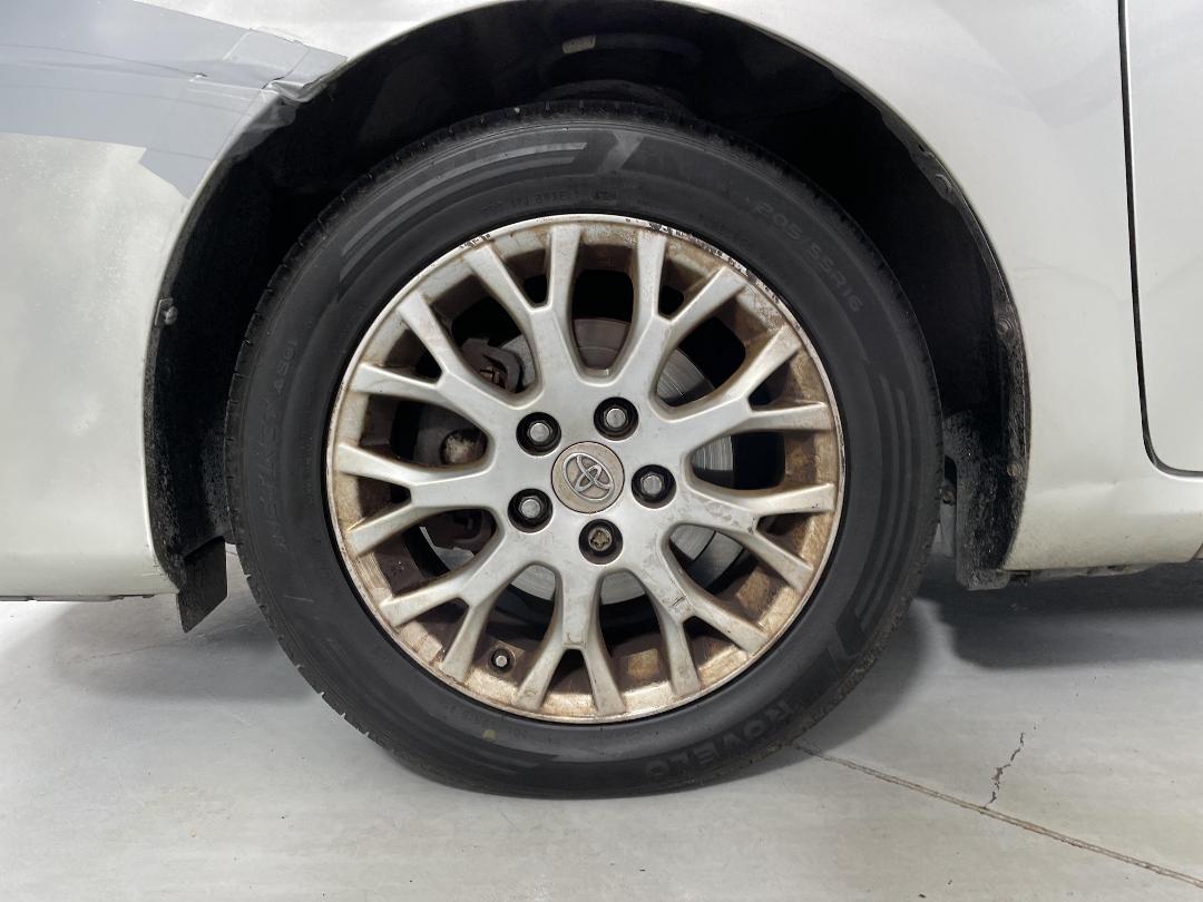 Photo '10' of Toyota Blade