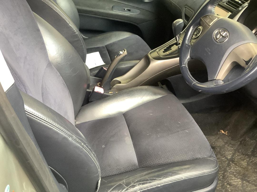 Photo '14' of Toyota Blade