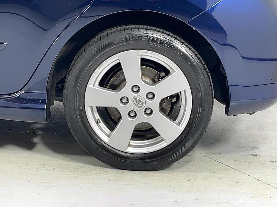 Photo '11' of Toyota Blade