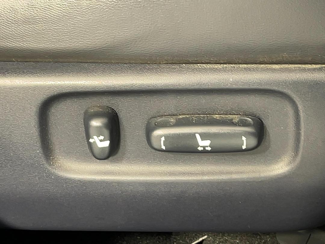 Photo '29' of Toyota Blade