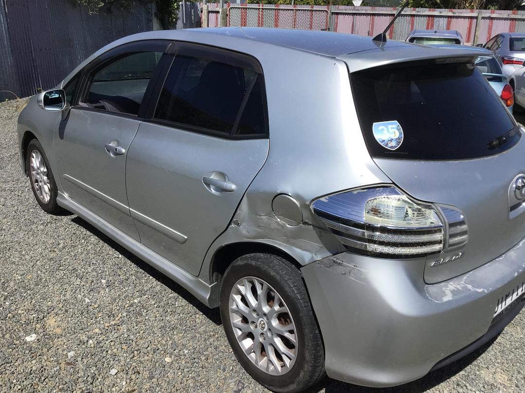 Photo '6' of Toyota Blade Photo '6' of Toyota Blade