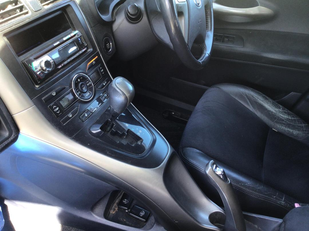 Photo '11' of Toyota Blade Photo '11' of Toyota Blade