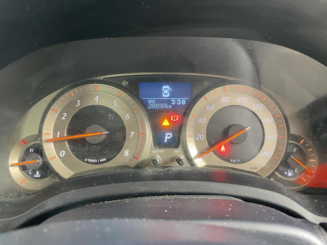 Photo '21' of Toyota Blade Photo '21' of Toyota Blade