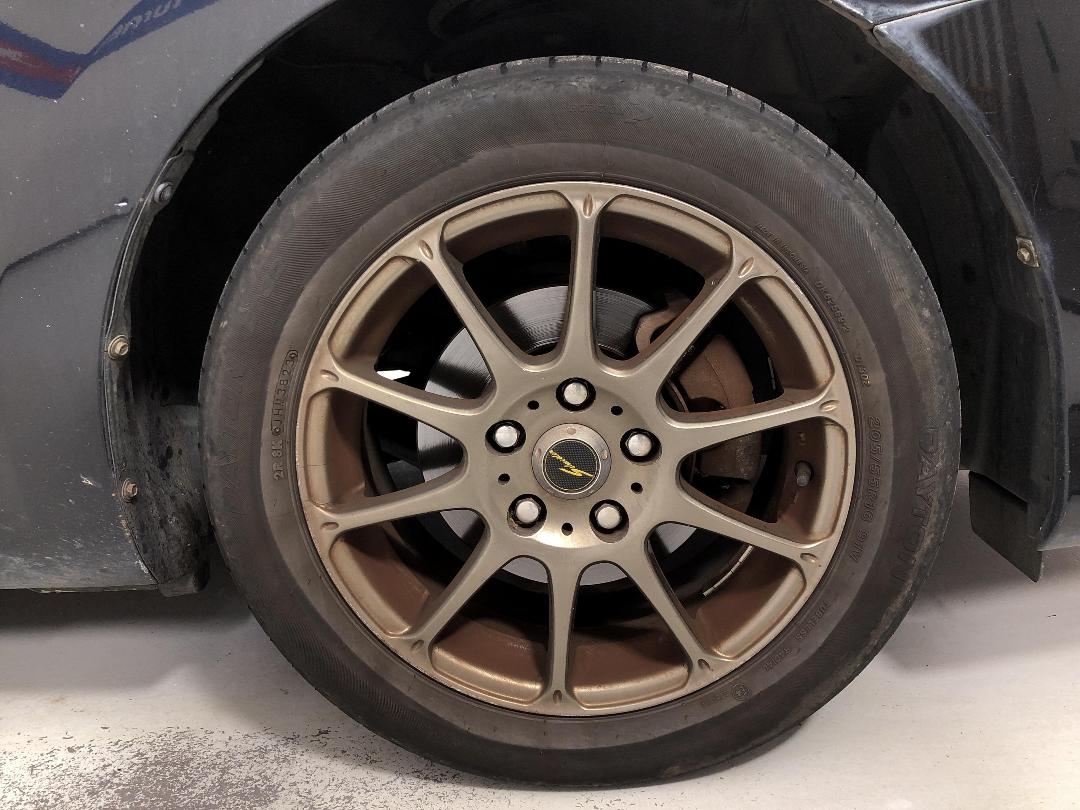 Photo '2' of Toyota Blade Photo '2' of Toyota Blade