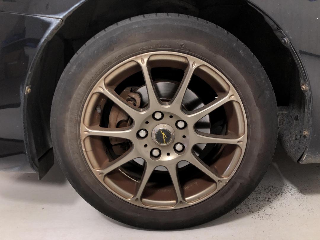 Photo '5' of Toyota Blade Photo '5' of Toyota Blade