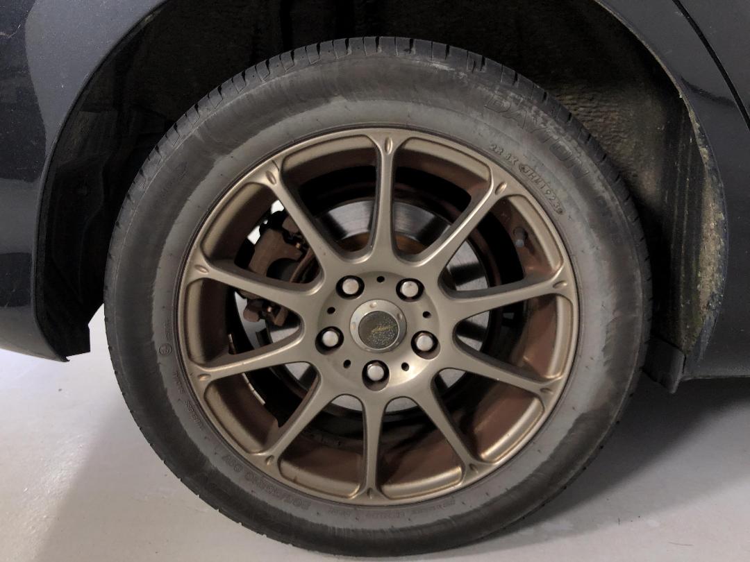 Photo '8' of Toyota Blade Photo '8' of Toyota Blade