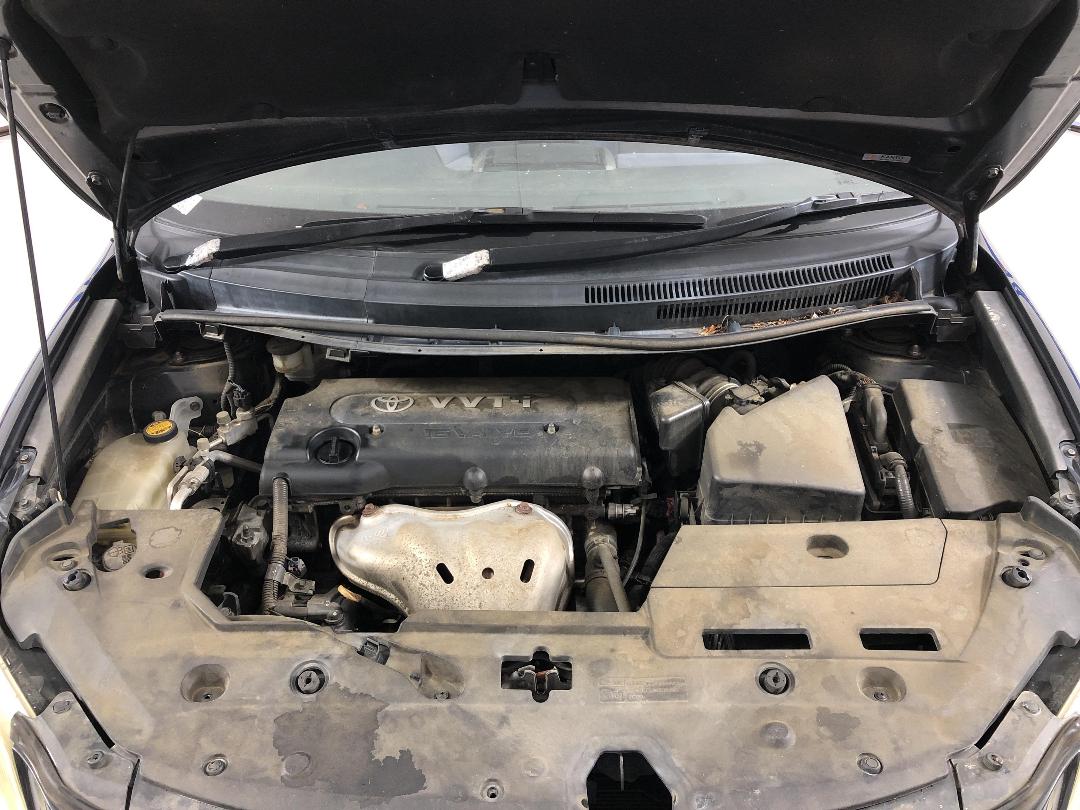 Photo '6' of Toyota Blade Photo '6' of Toyota Blade