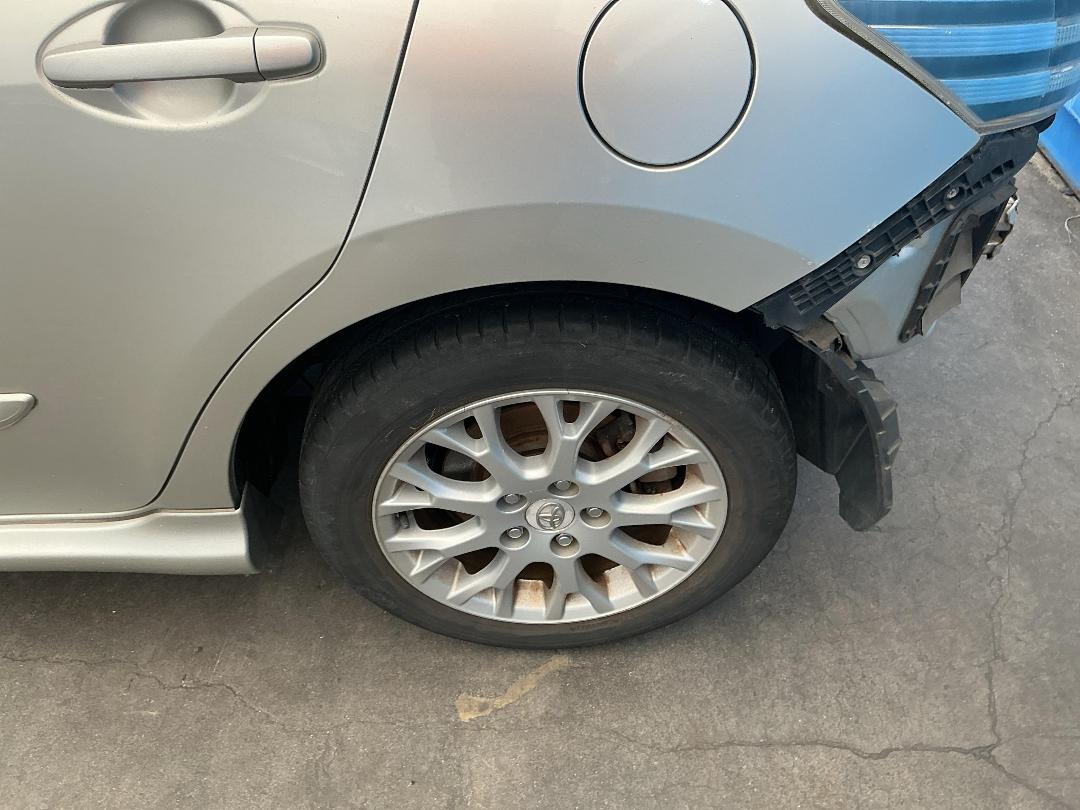 Photo '15' of Toyota Blade