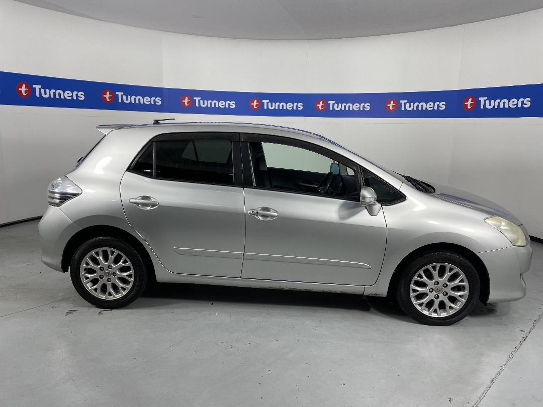 Photo '24' of Toyota Blade