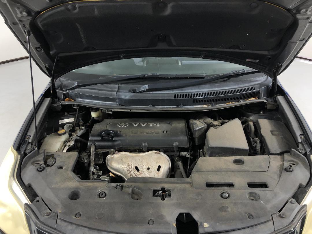 Photo '6' of Toyota Blade