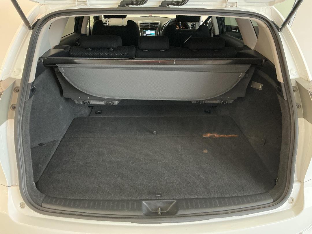 Photo '14' of Toyota Caldina