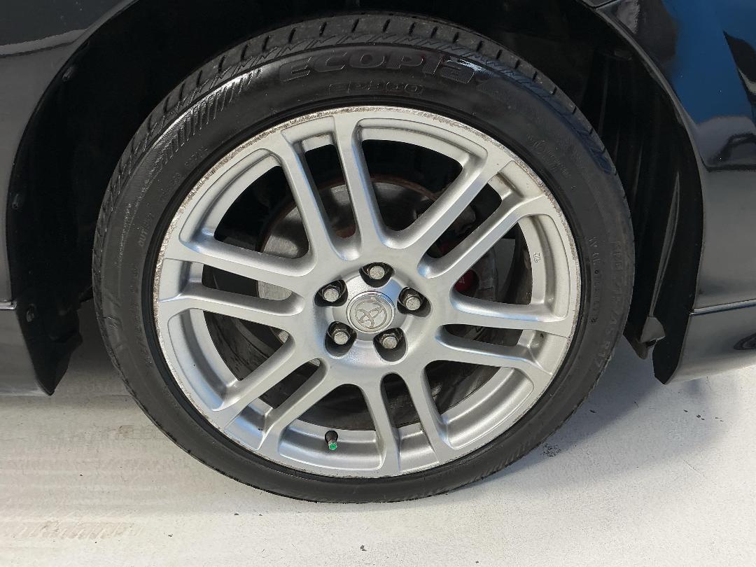 Photo '9' of Toyota Caldina Photo '9' of Toyota Caldina