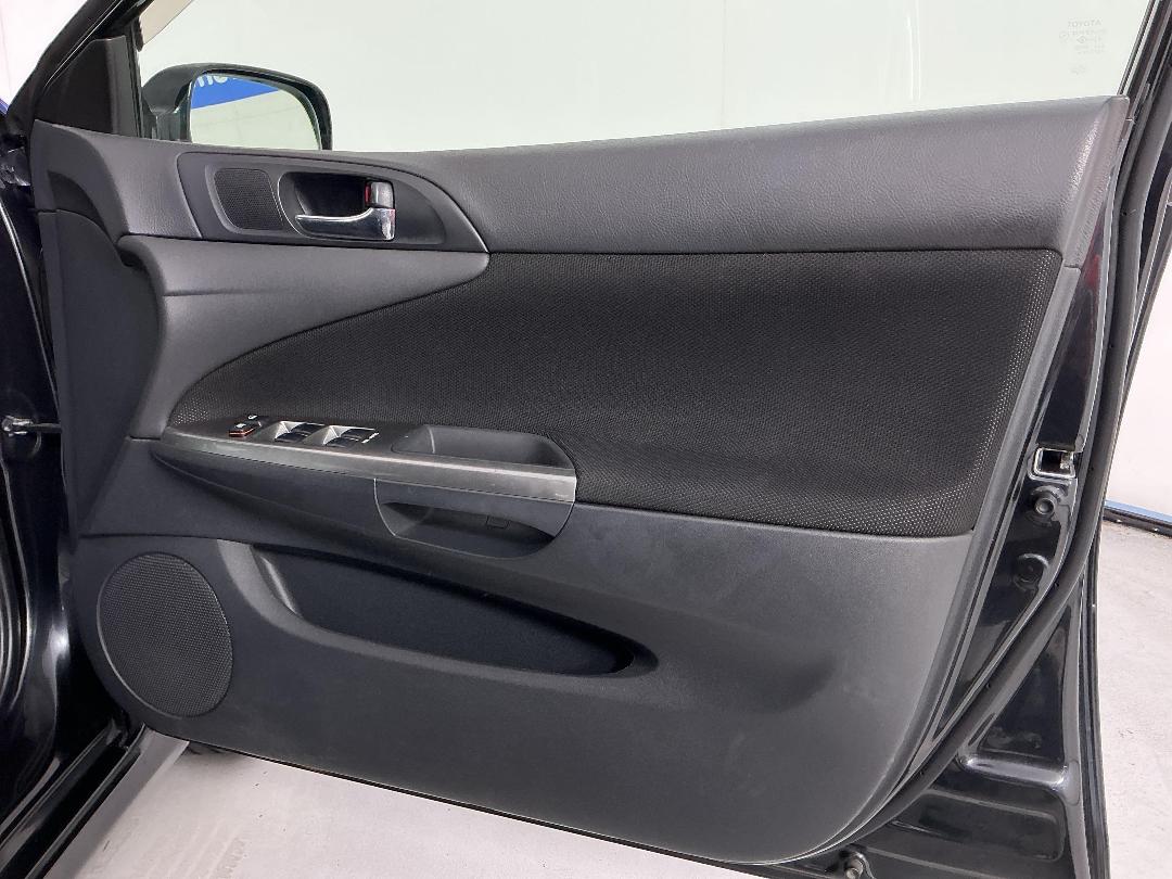 Photo '15' of Toyota Caldina Photo '15' of Toyota Caldina