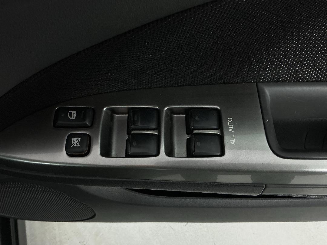 Photo '23' of Toyota Caldina Photo '23' of Toyota Caldina