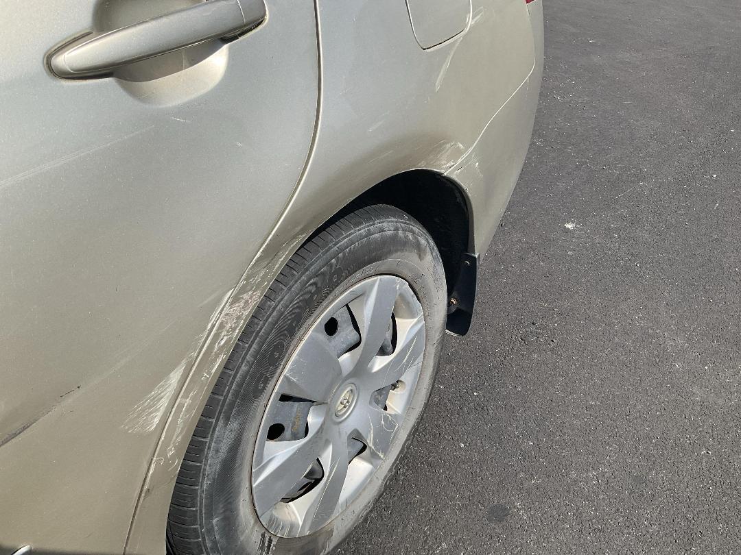 Photo '8' of Toyota Camry GL