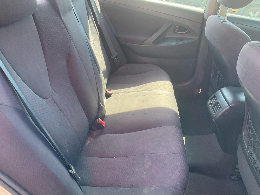 Photo '15' of Toyota Camry GL