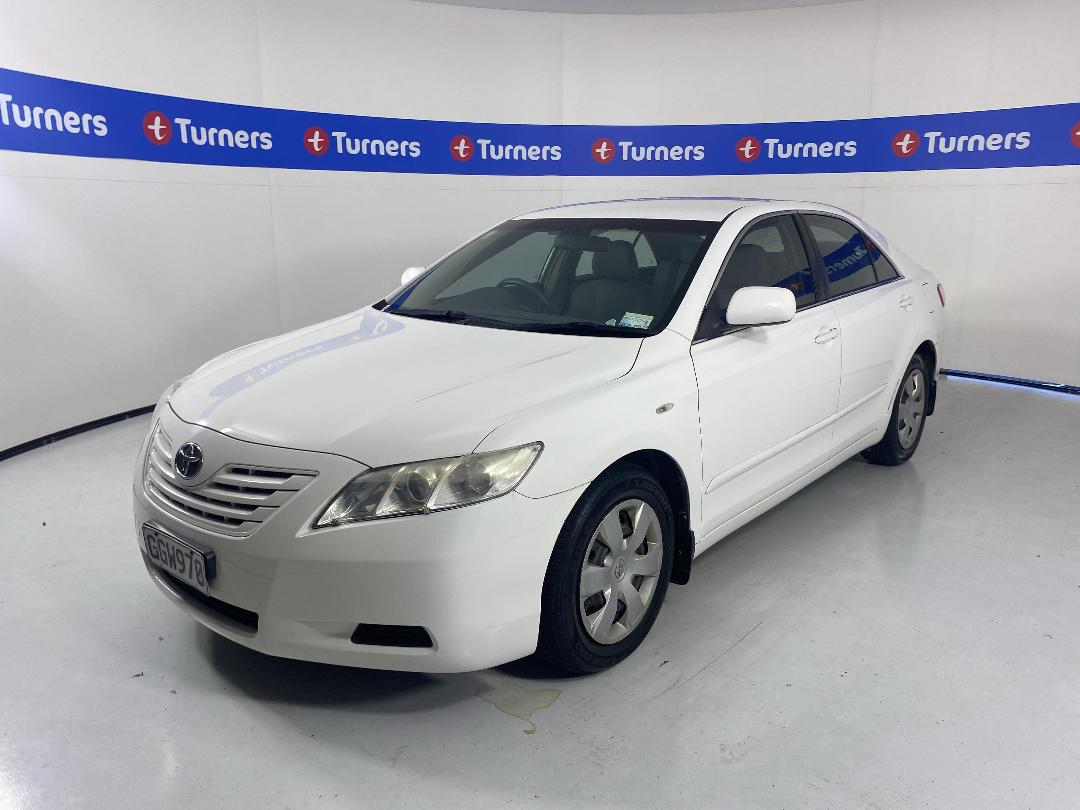 Photo '4' of Toyota Camry Photo '4' of Toyota Camry