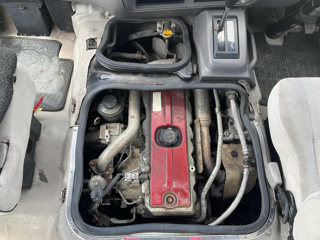 Photo '24' of Toyota Coaster Bus