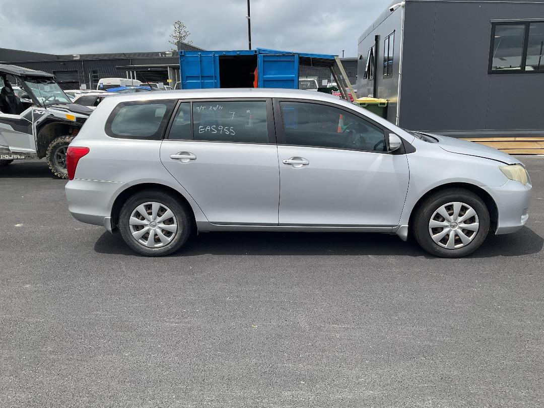 Photo '2' of Toyota Corolla Photo '2' of Toyota Corolla