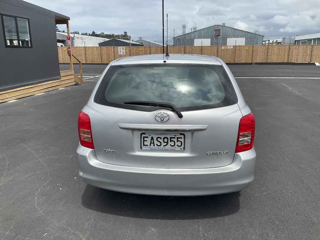 Photo '4' of Toyota Corolla Photo '4' of Toyota Corolla