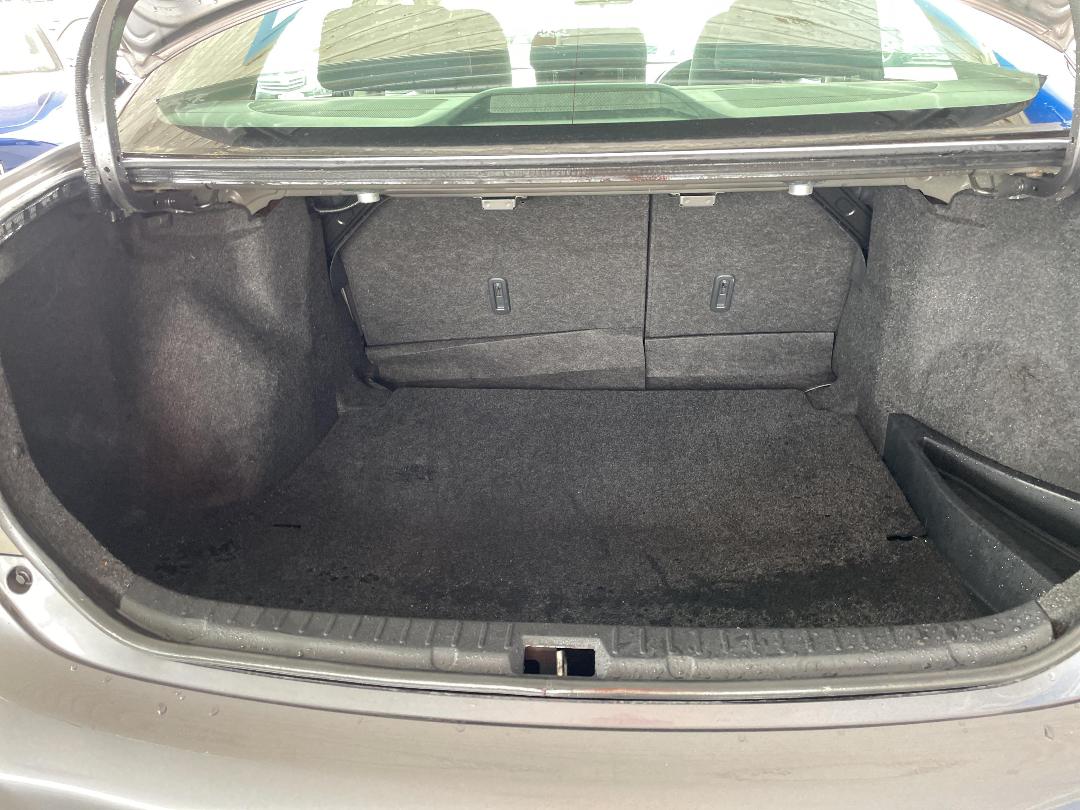 Photo '14' of Toyota Corolla