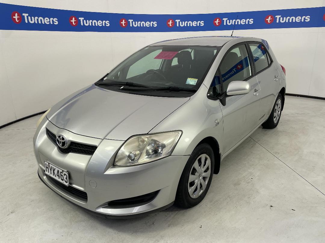 Photo '4' of Toyota Corolla GX Photo '4' of Toyota Corolla GX