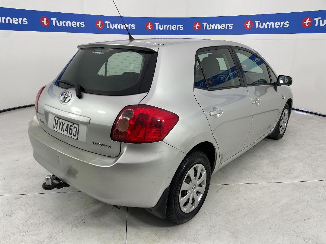 Photo '7' of Toyota Corolla GX Photo '7' of Toyota Corolla GX