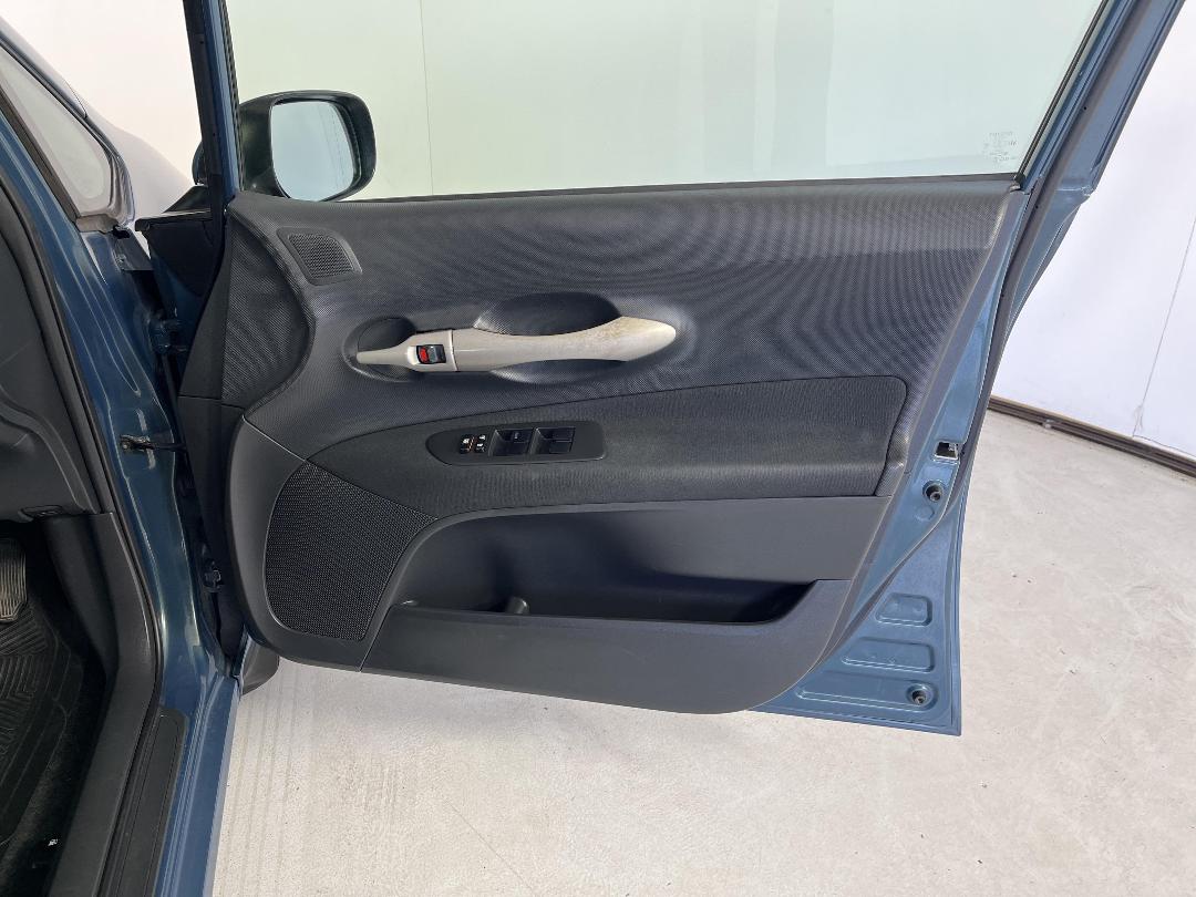 Photo '15' of Toyota Corolla