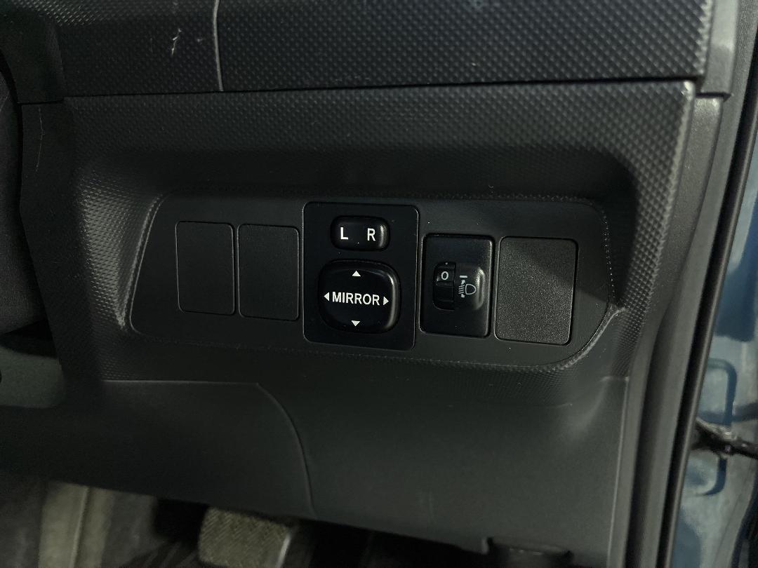 Photo '25' of Toyota Corolla