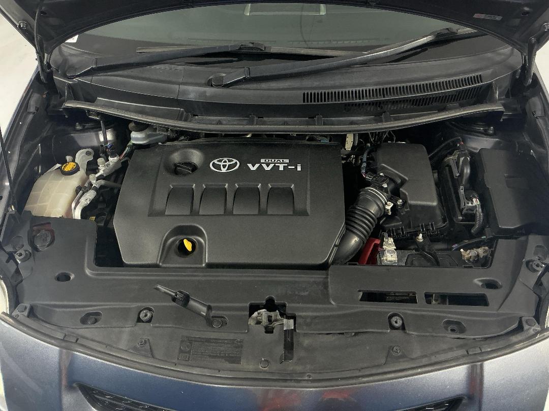 Photo '13' of Toyota Corolla