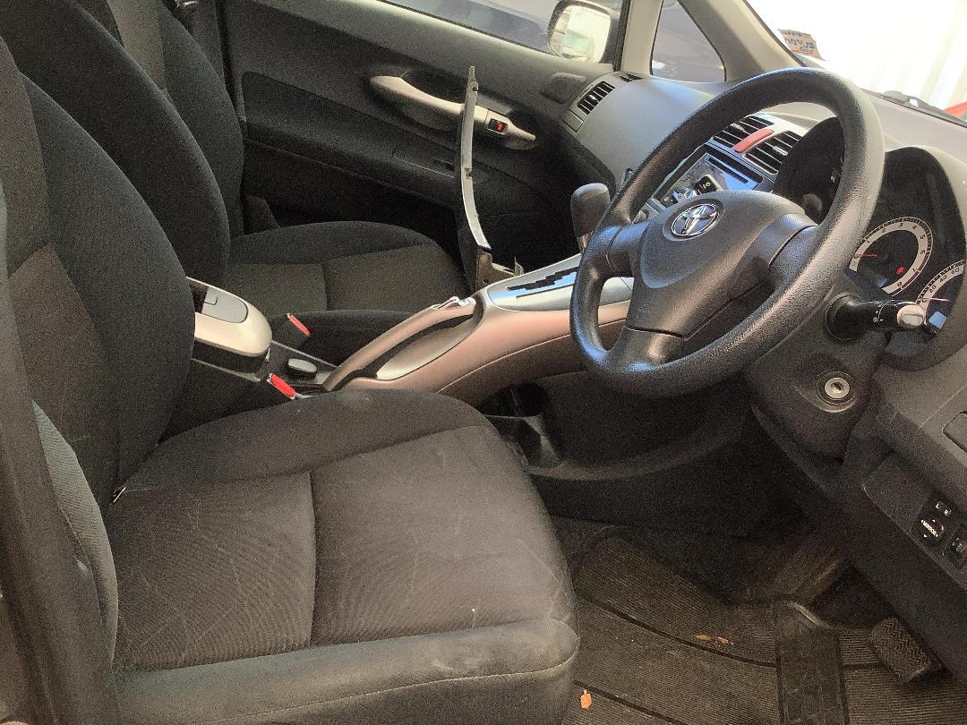 Photo '10' of Toyota Corolla GX