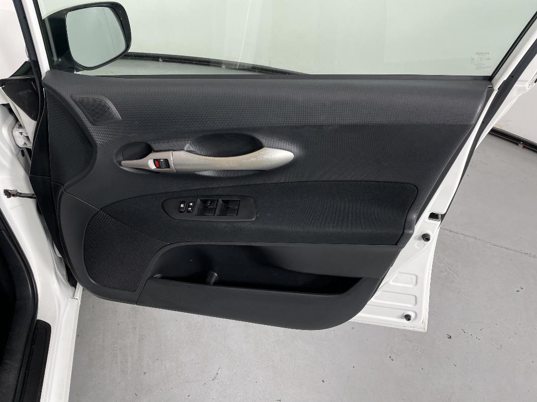 Photo '15' of Toyota Corolla