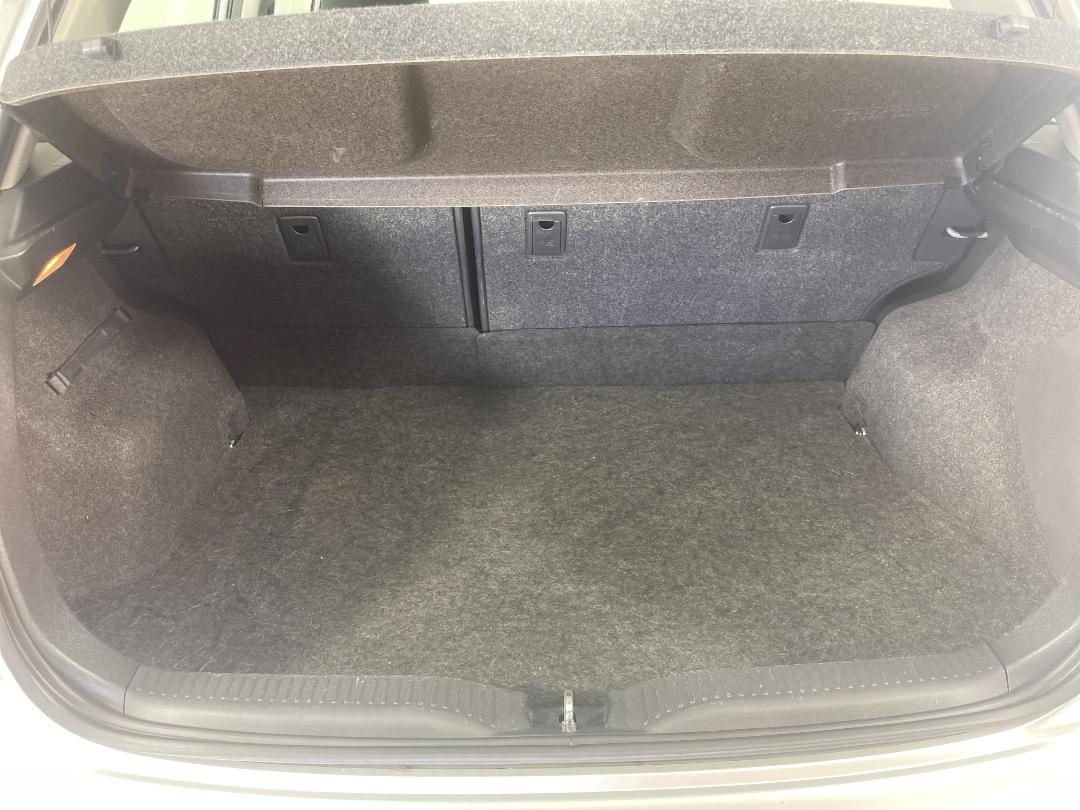 Photo '14' of Toyota Corolla