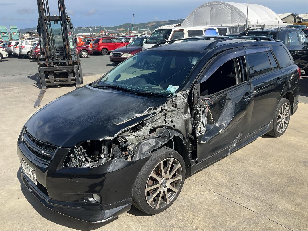 Photo '2' of Toyota Corolla Fielder