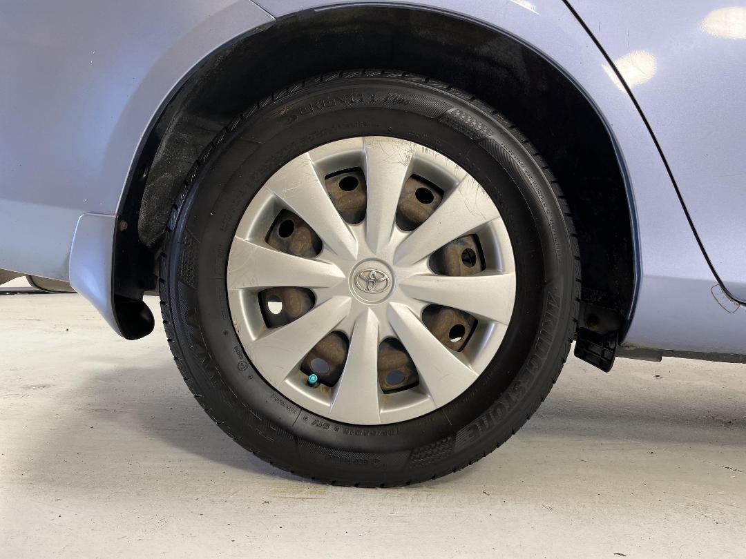 Photo '12' of Toyota Corolla