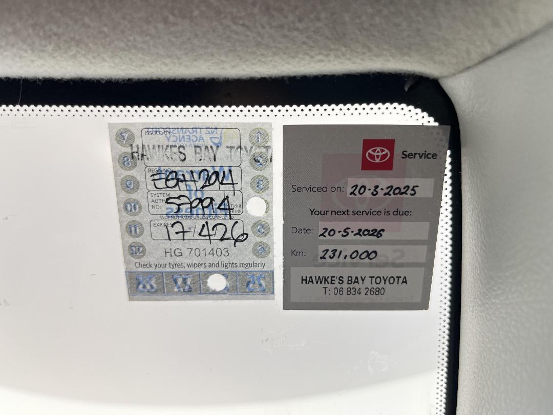 Photo '23' of Toyota Corolla