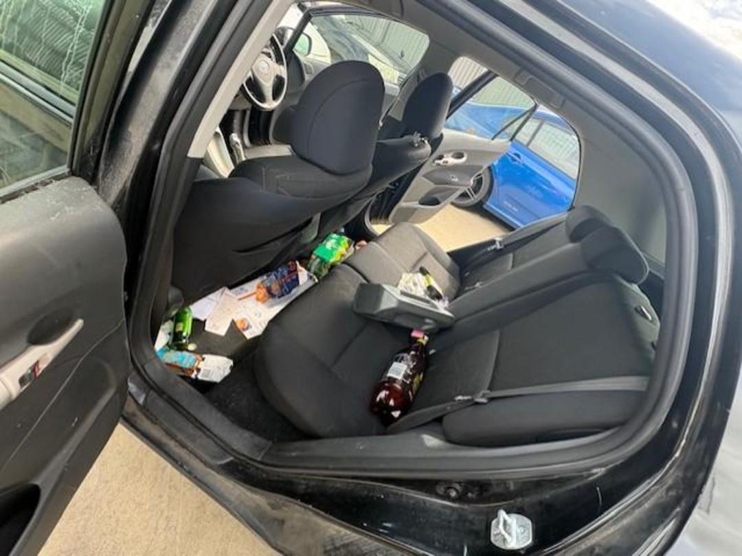 Photo '10' of Toyota Corolla GX Photo '10' of Toyota Corolla GX