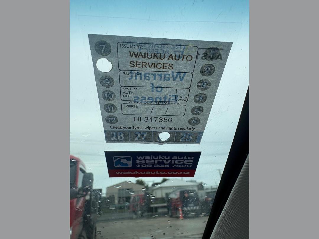 Photo '14' of Toyota Corolla GX Photo '14' of Toyota Corolla GX