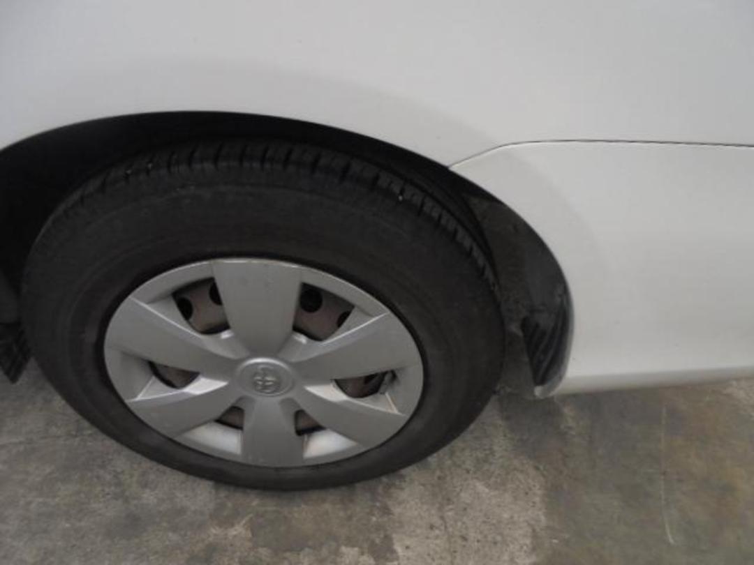 Photo '13' of Toyota Corolla Axio