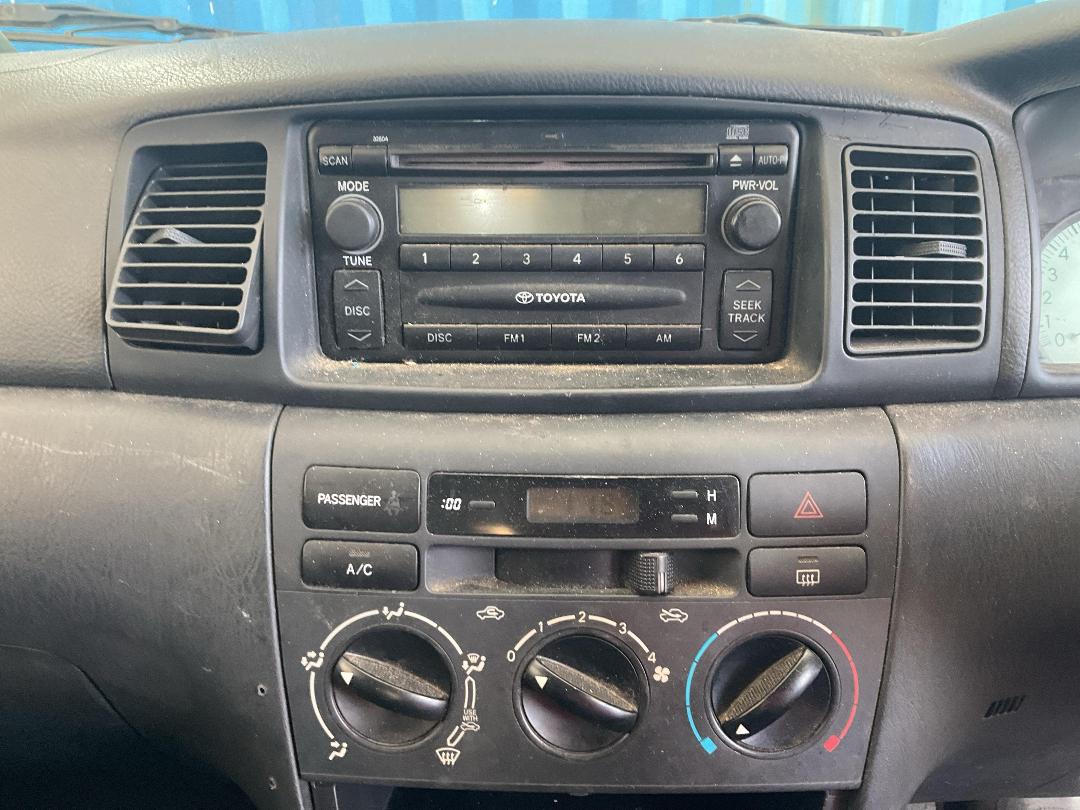 Photo '9' of Toyota Corolla GL