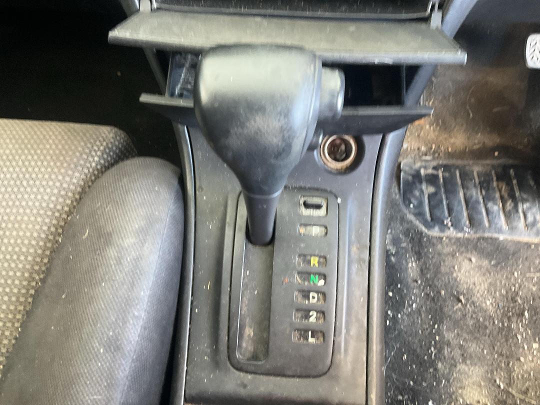 Photo '15' of Toyota Corolla GL