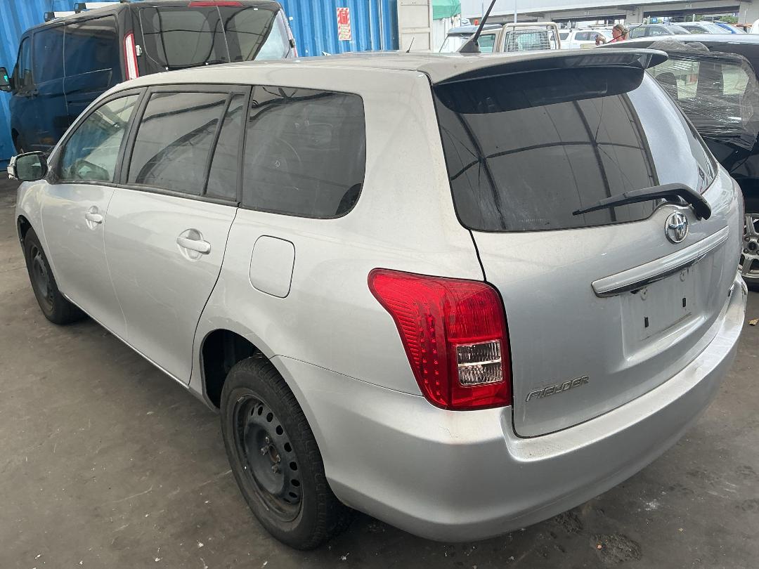 Photo '4' of Toyota Corolla Fielder