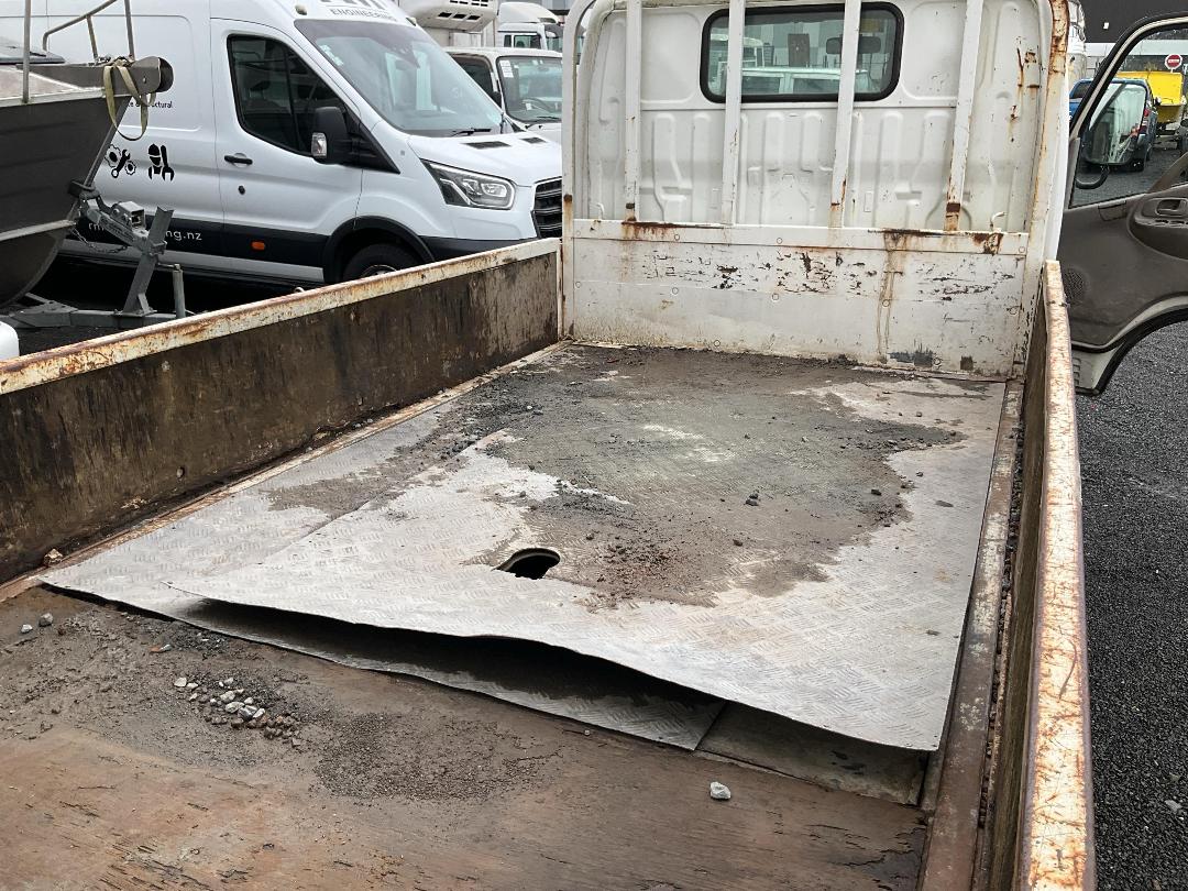Photo '26' of Toyota Dyna Flat Deck