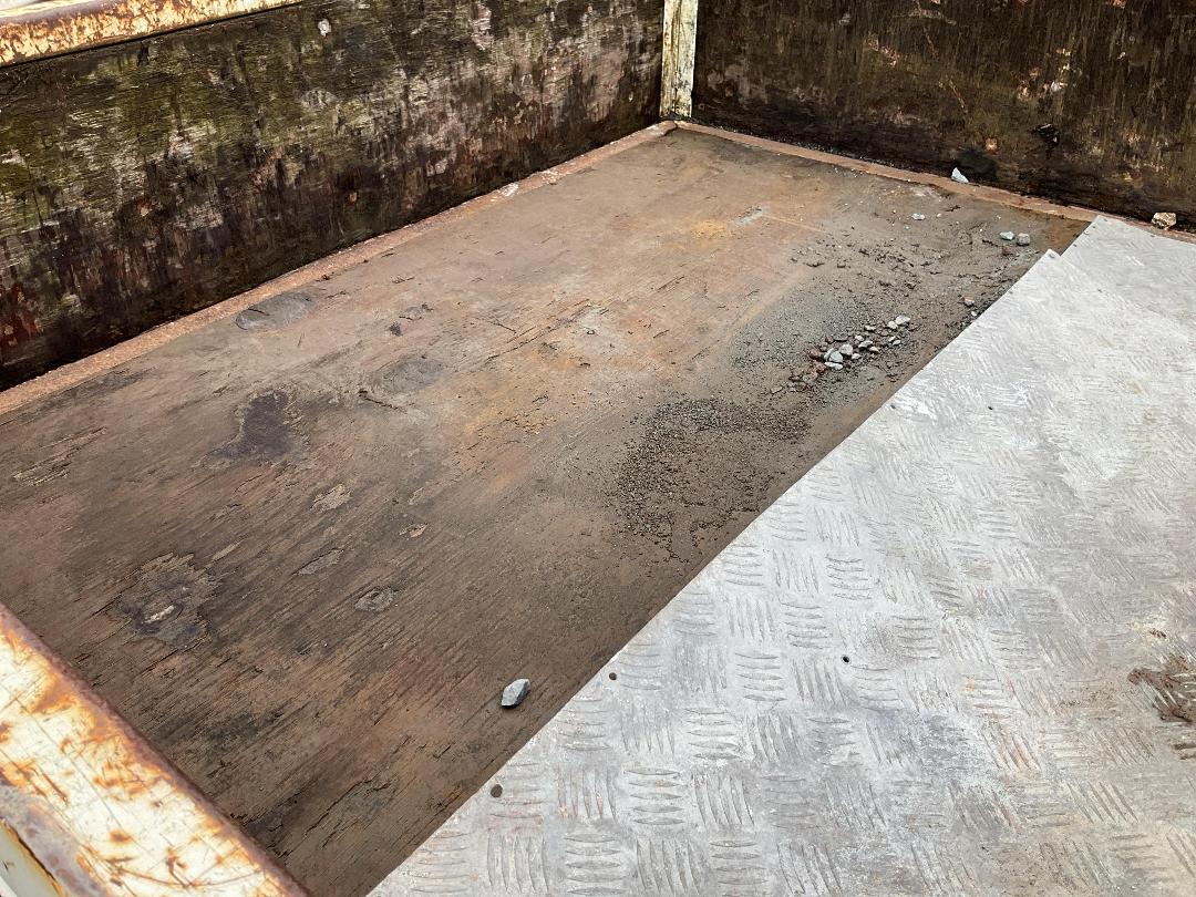 Photo '27' of Toyota Dyna Flat Deck